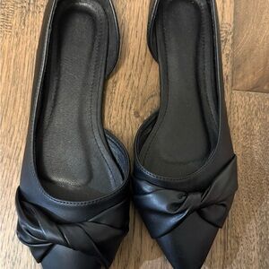Elegant Black Women's Flats